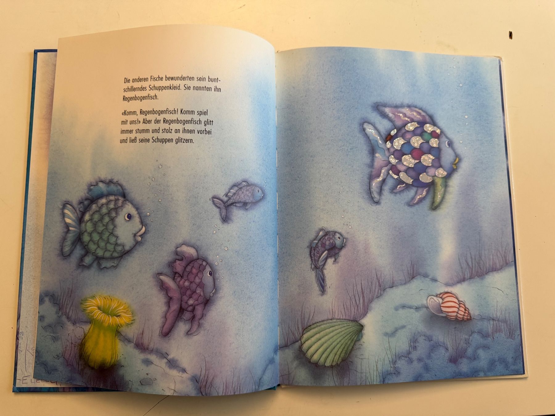 Libri: Der Regenbogenfisch - Marcus Pfister - Hardcover – Usato da Münsingen venduto da Ganjam 4