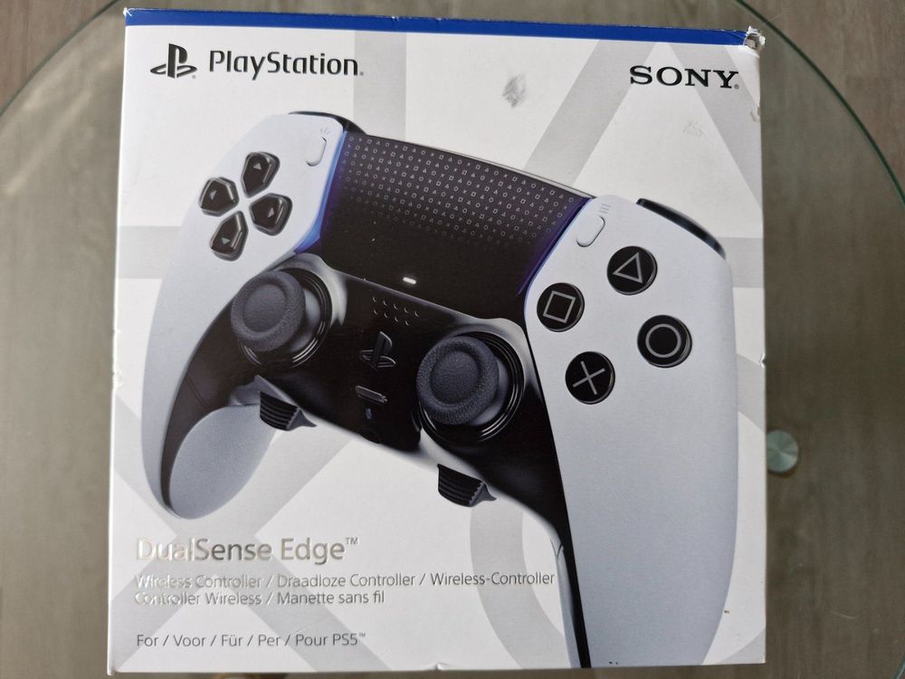 Sony DualSense Edge Wireless Controller 30th Anniversary Limited Edition au meilleur prix sur