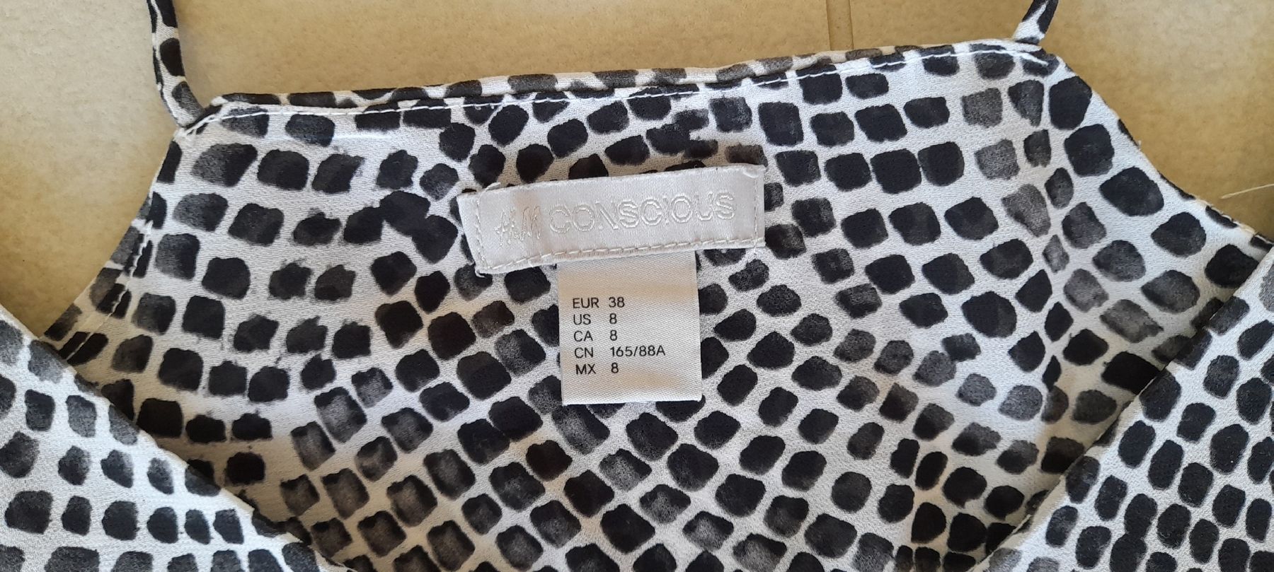 H&M Tops: Top dos-nu à bretelles Bluse H&M 38 – Neu (gemäss Beschreibung) aus ERLINSBACH von doudouce 1