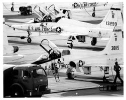Pressefoto Northrop T-38A Talon USAF auf Kodak Fotopapier