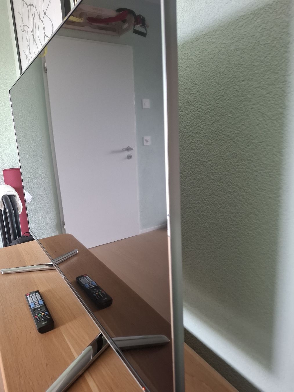 LG Televisori: LG 55" TV 55LM960V – Usato da Oberwil BL venduto da nuvomind 5