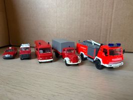 Lot 13 modèles pompiers 1/87