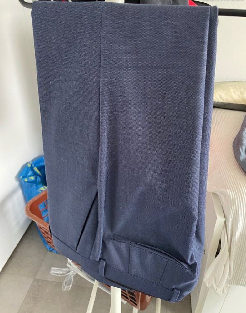 Hugo Boss Completi, tute sportive e funzionali: Costume Hugo Boss – Nuovo (secondo la descrizione) da La Sarraz venduto da Icarus150 1