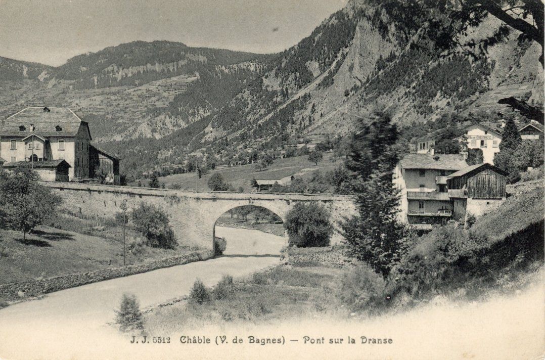 Cartoline postali: Châble   VS   -   Val de Bagnes  /  Pont de la Dranse – Usato da Brig venduto da Valcards54