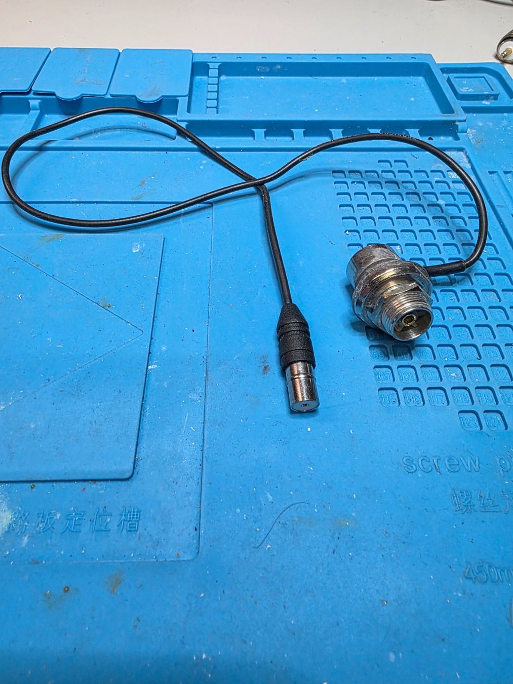 Radiocomunicazione: Funkgerät Antennensockel Adapter PL – Usato da Zürich venduto da HB9EZE