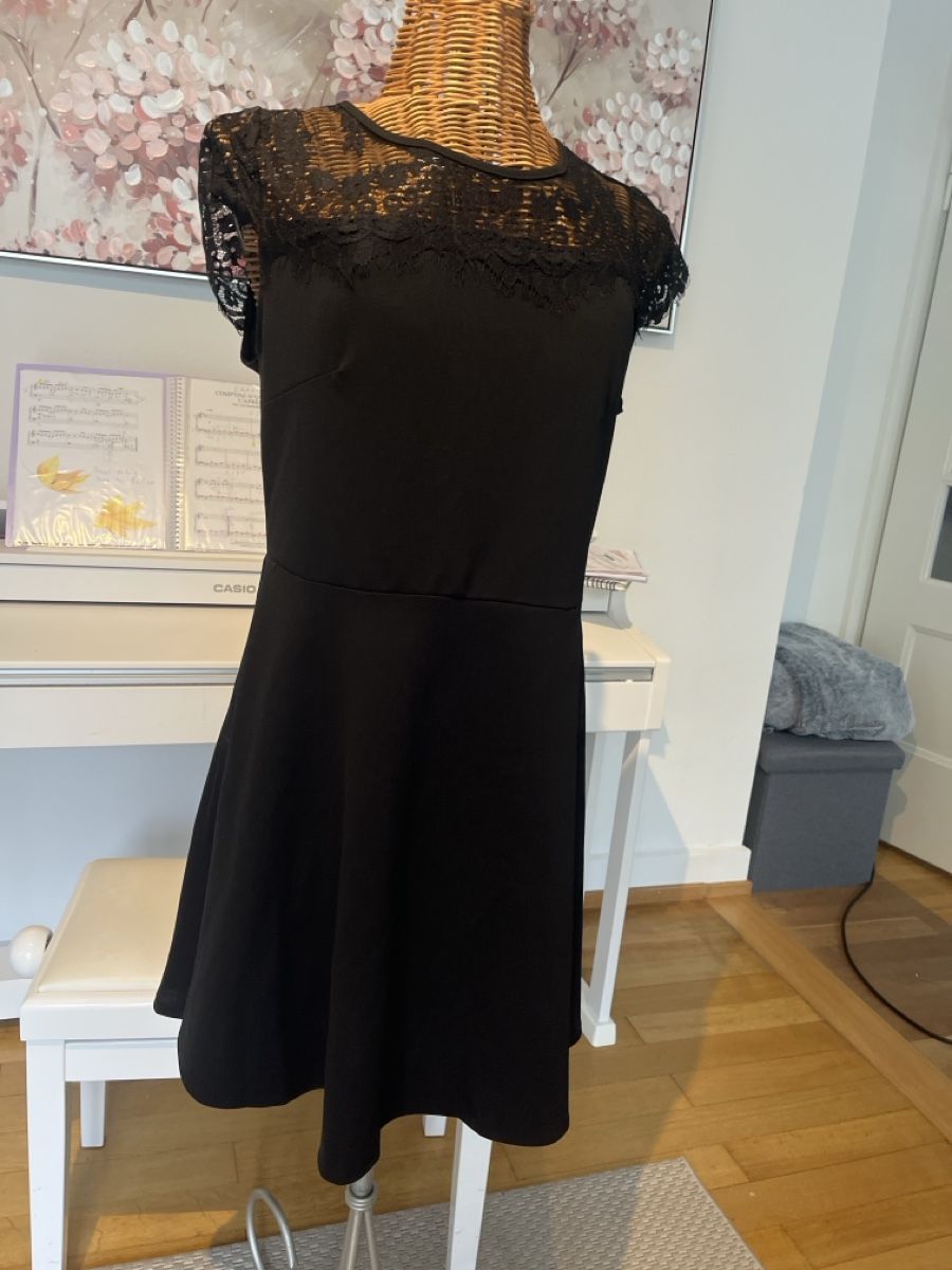Zebra Vestiti: Kleid, Spitze kurzarm, Zebra, M – Usato da Solothurn venduto da Bobesch08 2