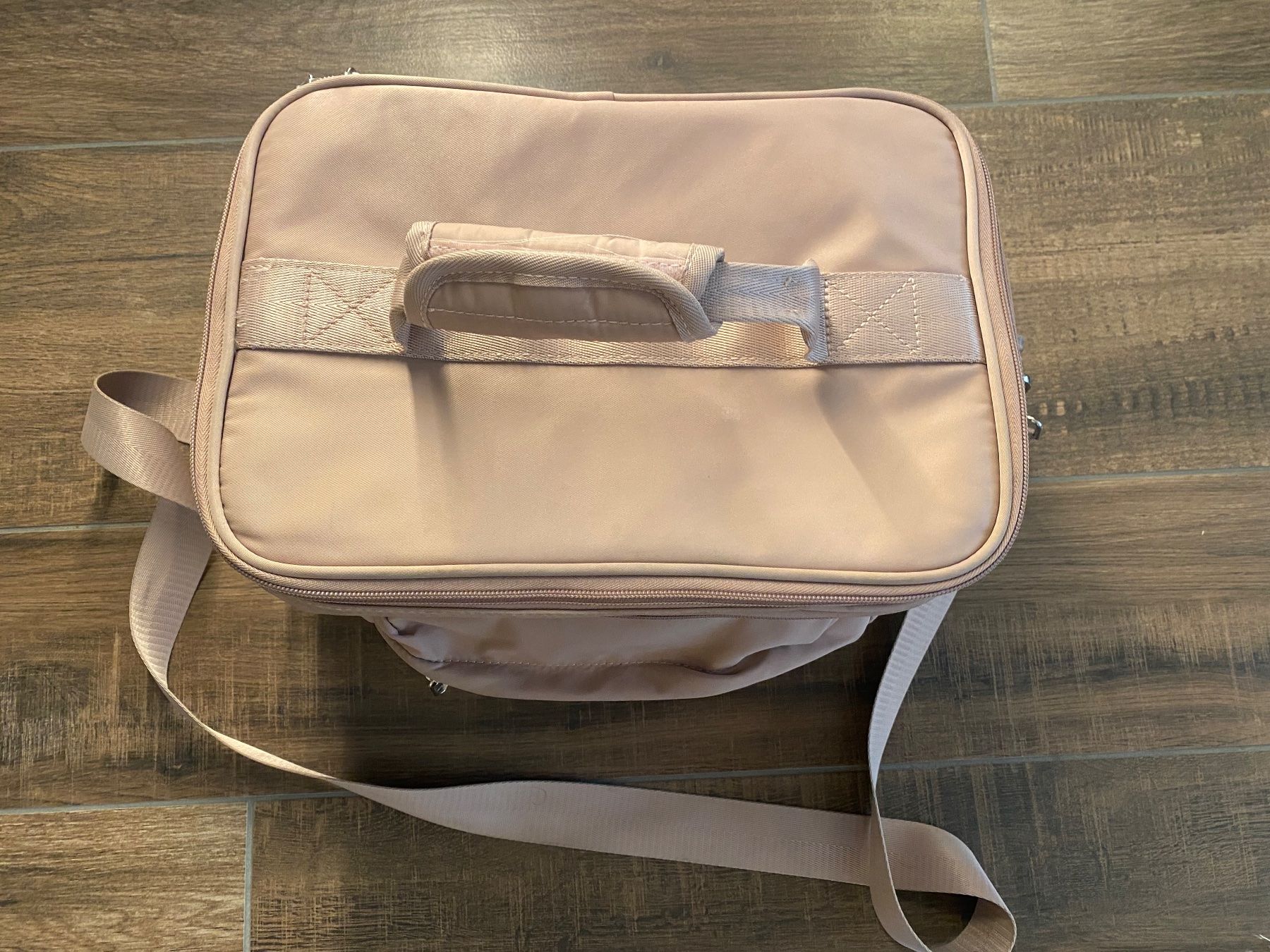 Borse da donna: Kühltasche mit vielen Fächern To-Go rosa – Usato da Pratteln venduto da a23_j2gs 4