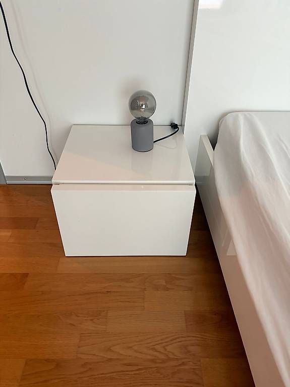 Betten: Komplettset Bett mit Nachttisch – Gebraucht aus Winterthur von pfisp1 3