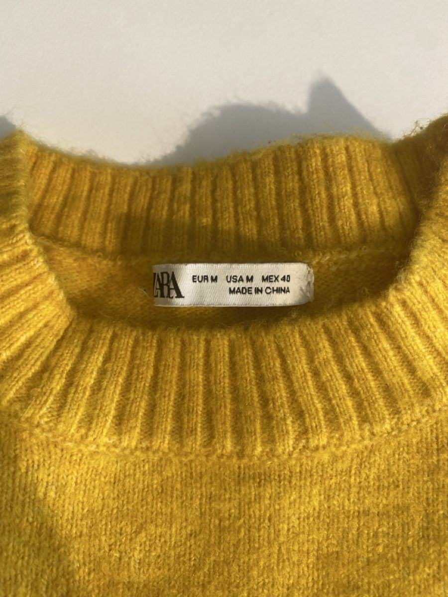 Zara Maglioni & Felpe: Size M - Zara - Mustard Yellow Sweater – Usato da Eggersriet venduto da damian.hug 1