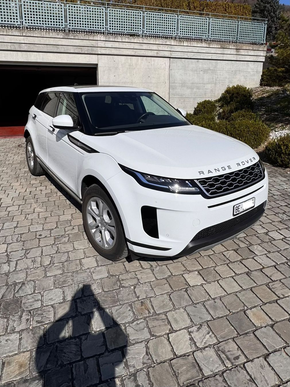 Land Rover Autos: Range Rover Evoque R-Dynamic P 200 AT9 – D'occasion à Thun par Leo_so