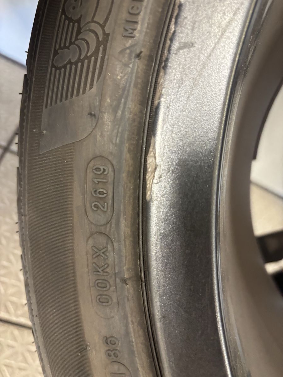 Pneumatici & Ruote complete: BMW M5 Winterkompletträder – Usato da Wattwil venduto da Mueller842 9