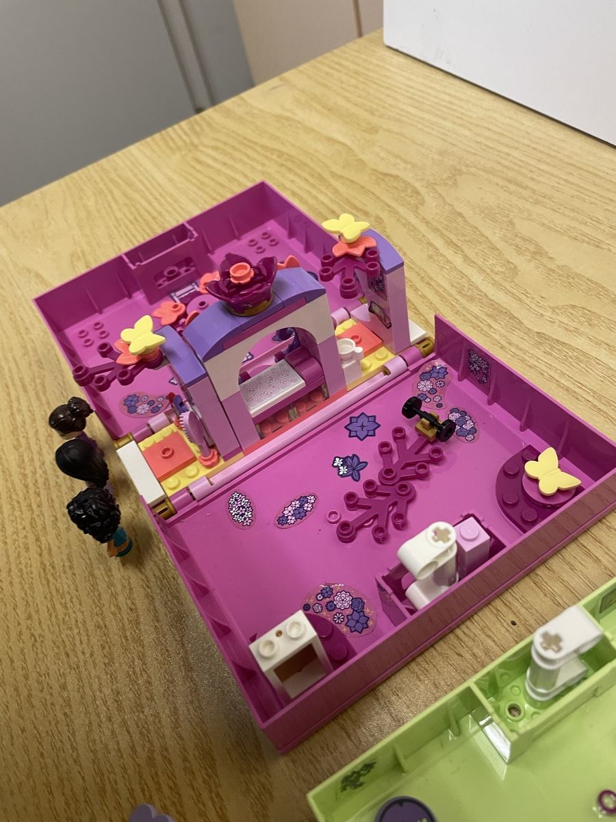 Lego Kit di costruzioni: LEGO Disney 43200 43201 Märchenbuch – Usato da Airolo venduto da Bagaion99 5