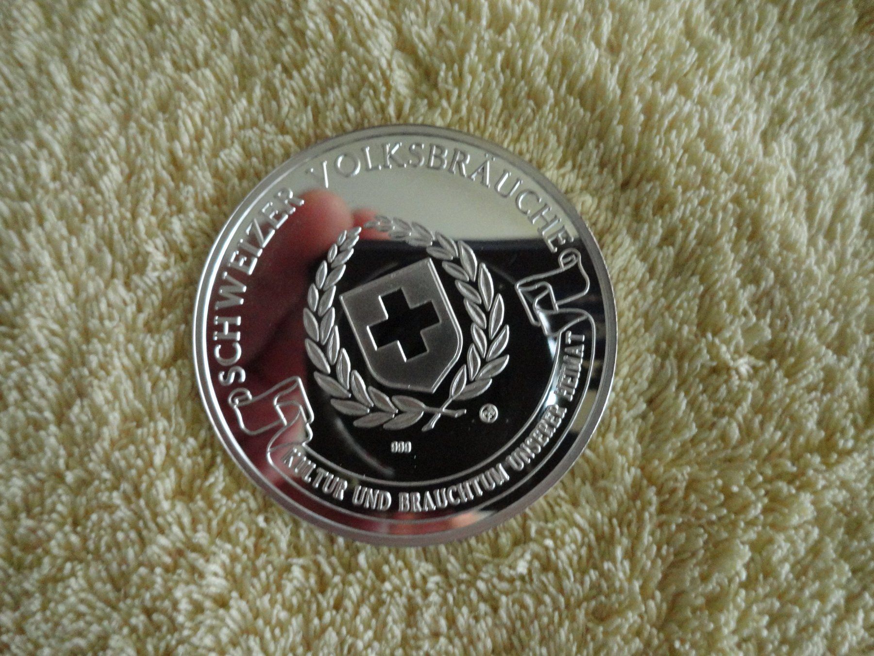 Médailles: Silbermedaille "Schweizer Volksbräuche" - Steinstossen – D'occasion à Gerlafingen par Shiva_74 1