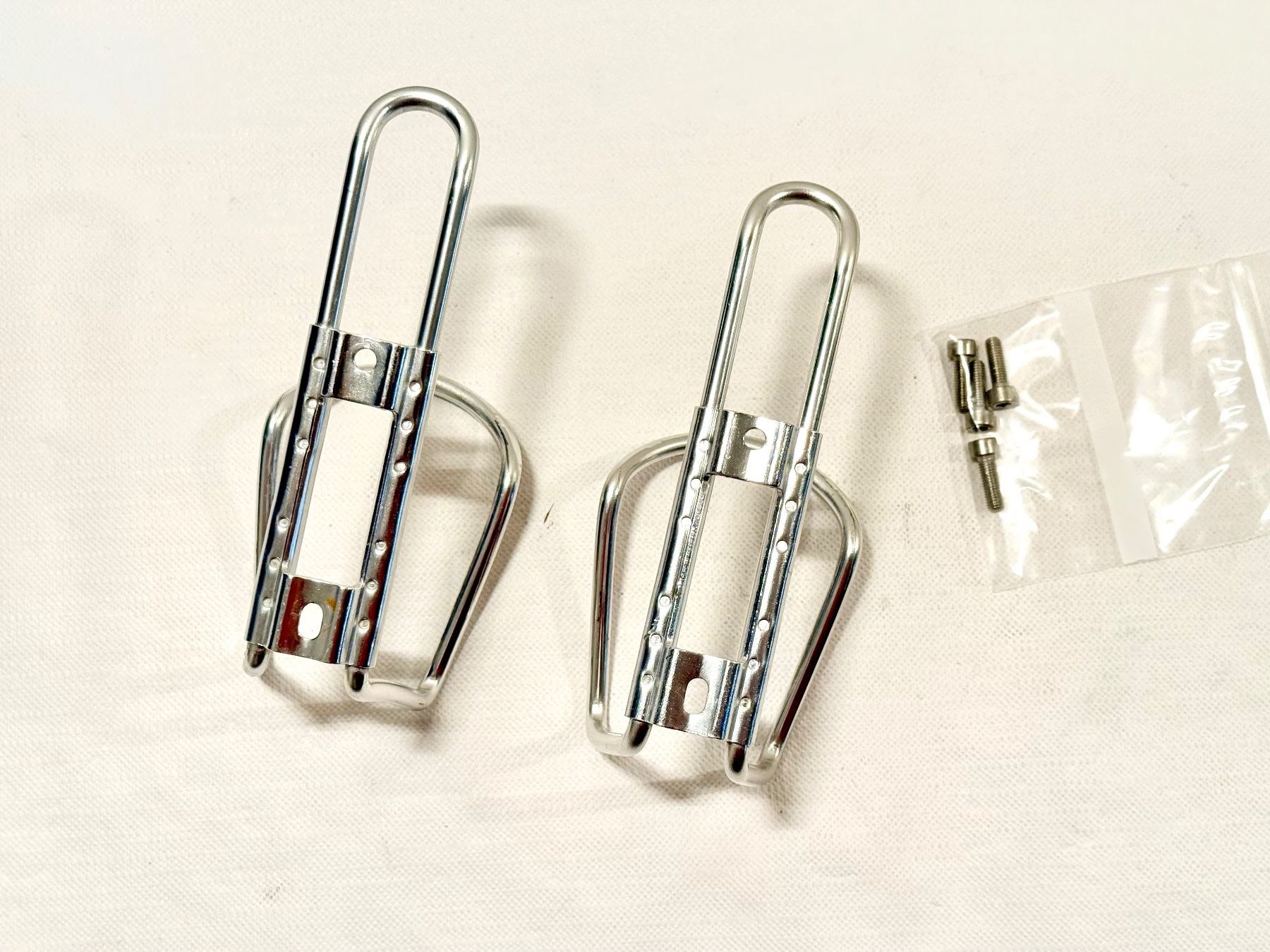 Pezzi di ricambio: UNKNOWN Bottle Cage Flaschenhalter Set 2 Stück TOPZ. 2607 – Usato da Luzern venduto da bikeandbeltcom 3