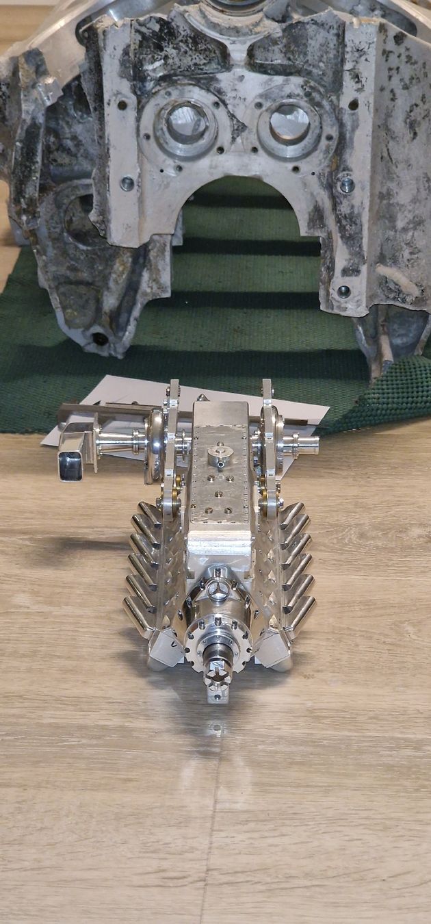 Motori: Daimler Benz DB-605 Modellmotor Prototyp Flugmotor – Difettoso da Rorschacherberg venduto da proudschweiz 2