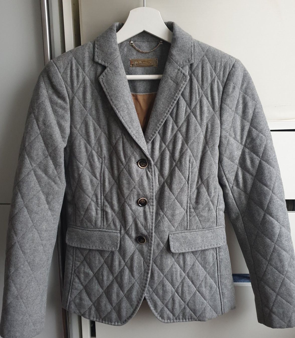 Massimo Dutti Giacche: Massimo Dutti schöner Blazer, Gr. M – Usato da Frenkendorf venduto da Chrigeli01