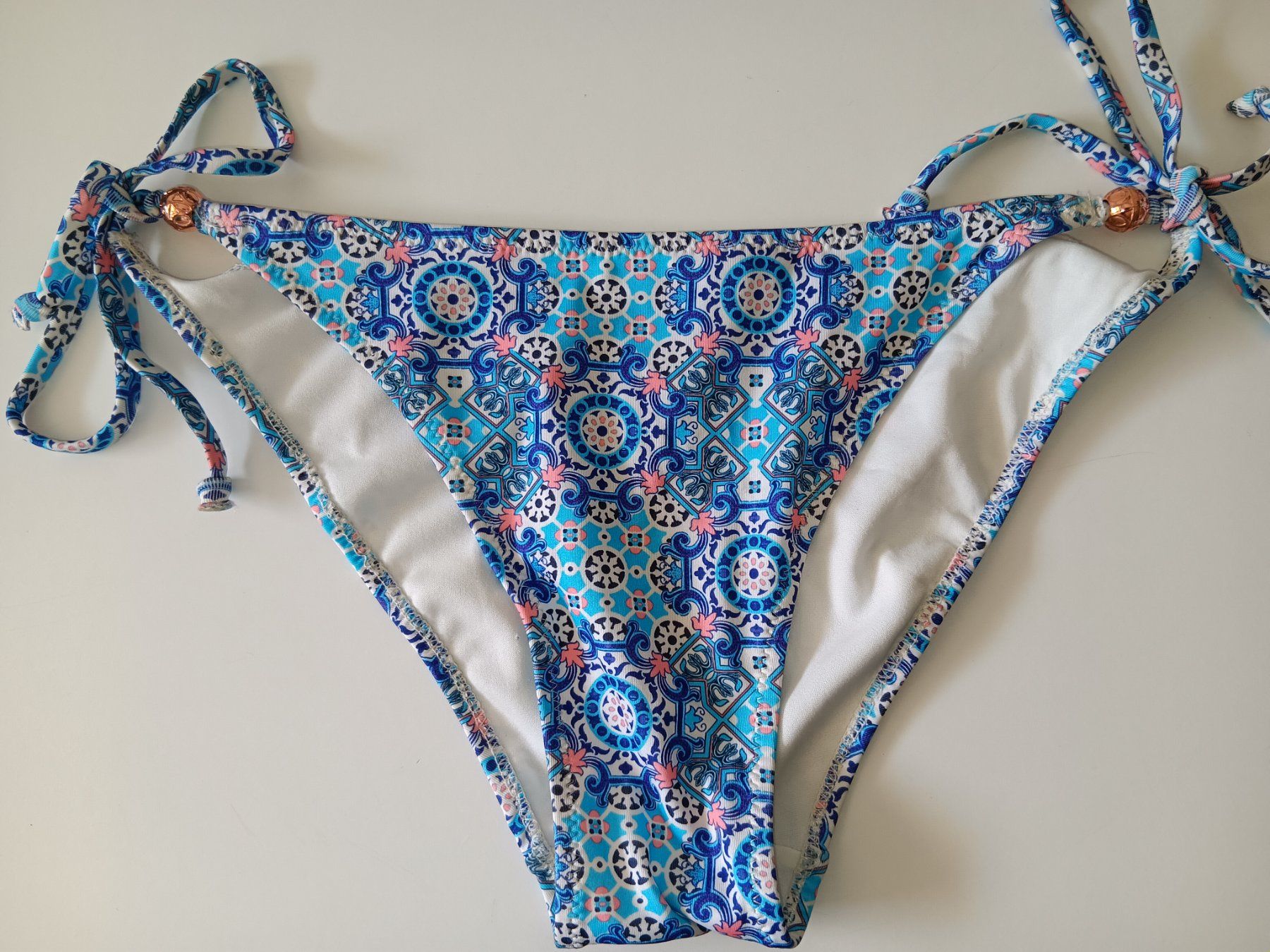H&M Costumi da bagno & Bikini: H&M Bikini taille / Grosse 36 – Usato da Cossonay-ville venduto da Super-Price-Quality 2