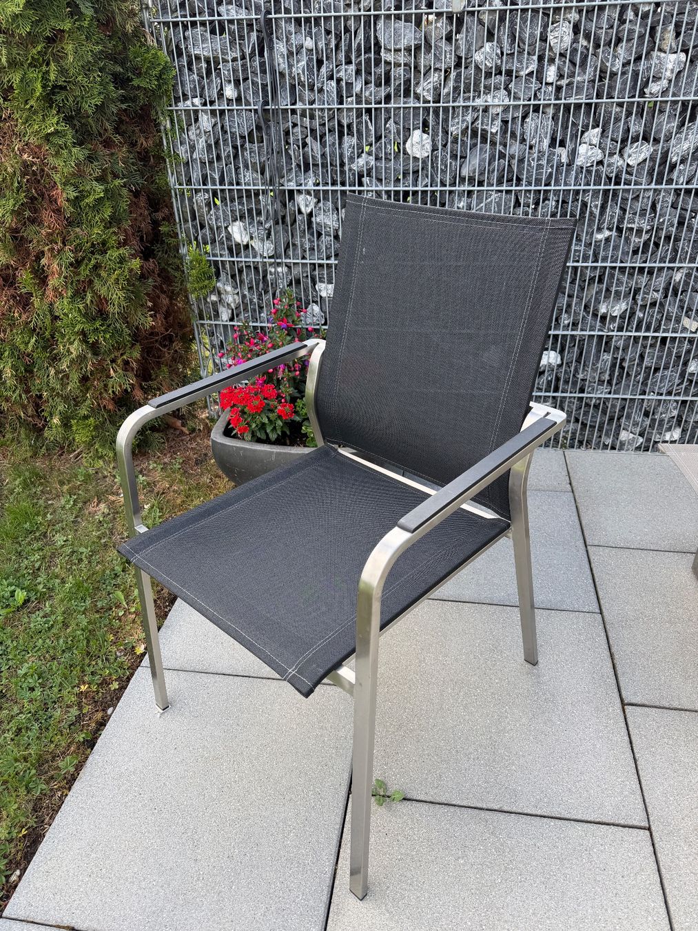 Tavoli: Granit Gartentisch mit Gartenstühle – Usato da Felben wellhausen venduto da To.el 2