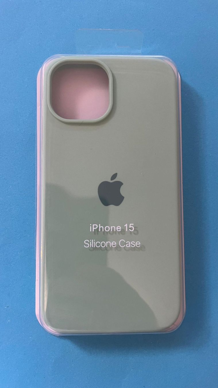 Cover & Protezioni schermo: Coque Apple iPhone 15 \ Apple iPhone 15 Hülle – Nuovo e nell'imballaggio originale da St-Cergue venduto da vpr_7v8g