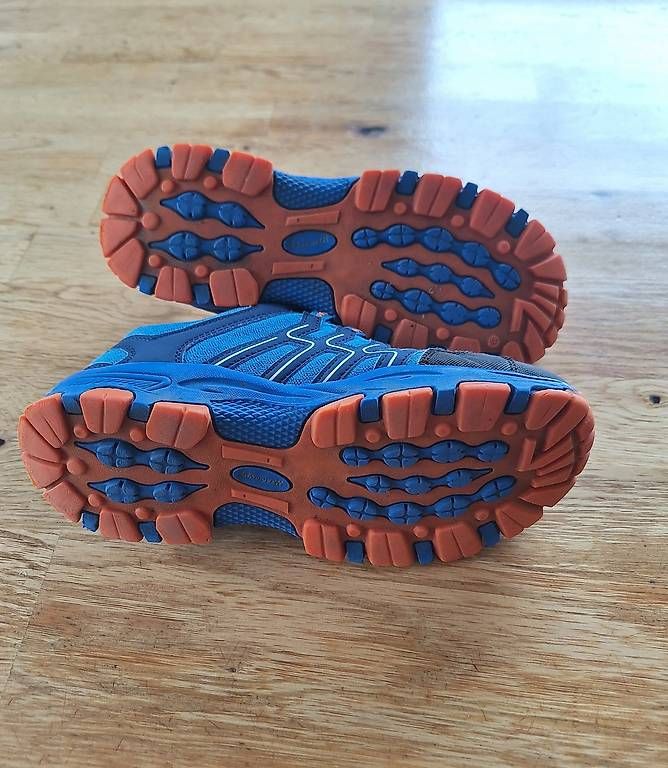Landrover Schuhe für Jungen: Trekkingschuhe Landrover Gr 37 – Gebraucht aus Ried-Brig von babs1117 1