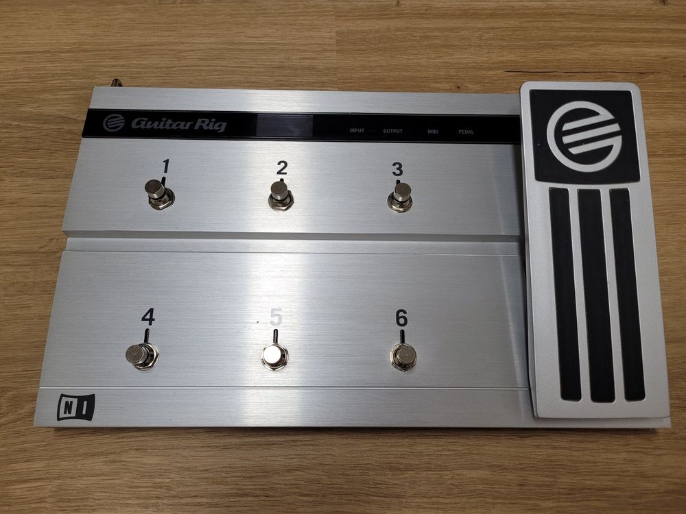 Guitar Rig Kontrol 2 (Native Instruments) Kaufen auf Ricardo