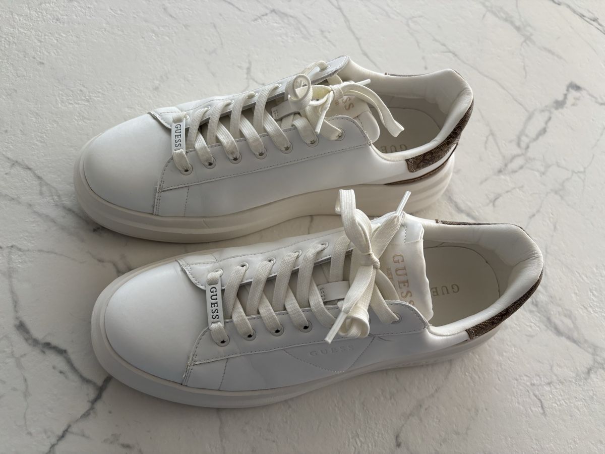 Guess Scarpe da uomo: Guess Sneakers Gr. 46 Herren – Nuovo (secondo la descrizione) da Lömmenschwil venduto da pv_cr 2