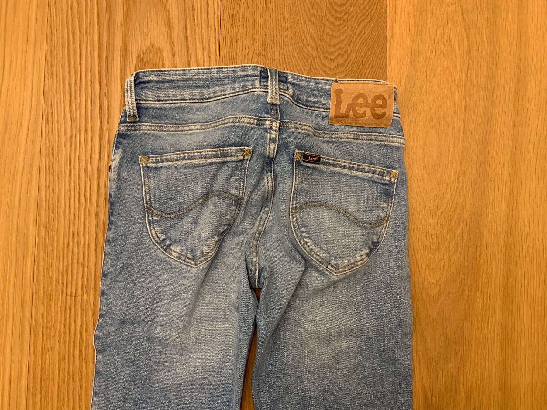 Lee Jeans: Jeans blau Lee Gr. 24/31 – Usato da Signau venduto da stalder-langenegger 3