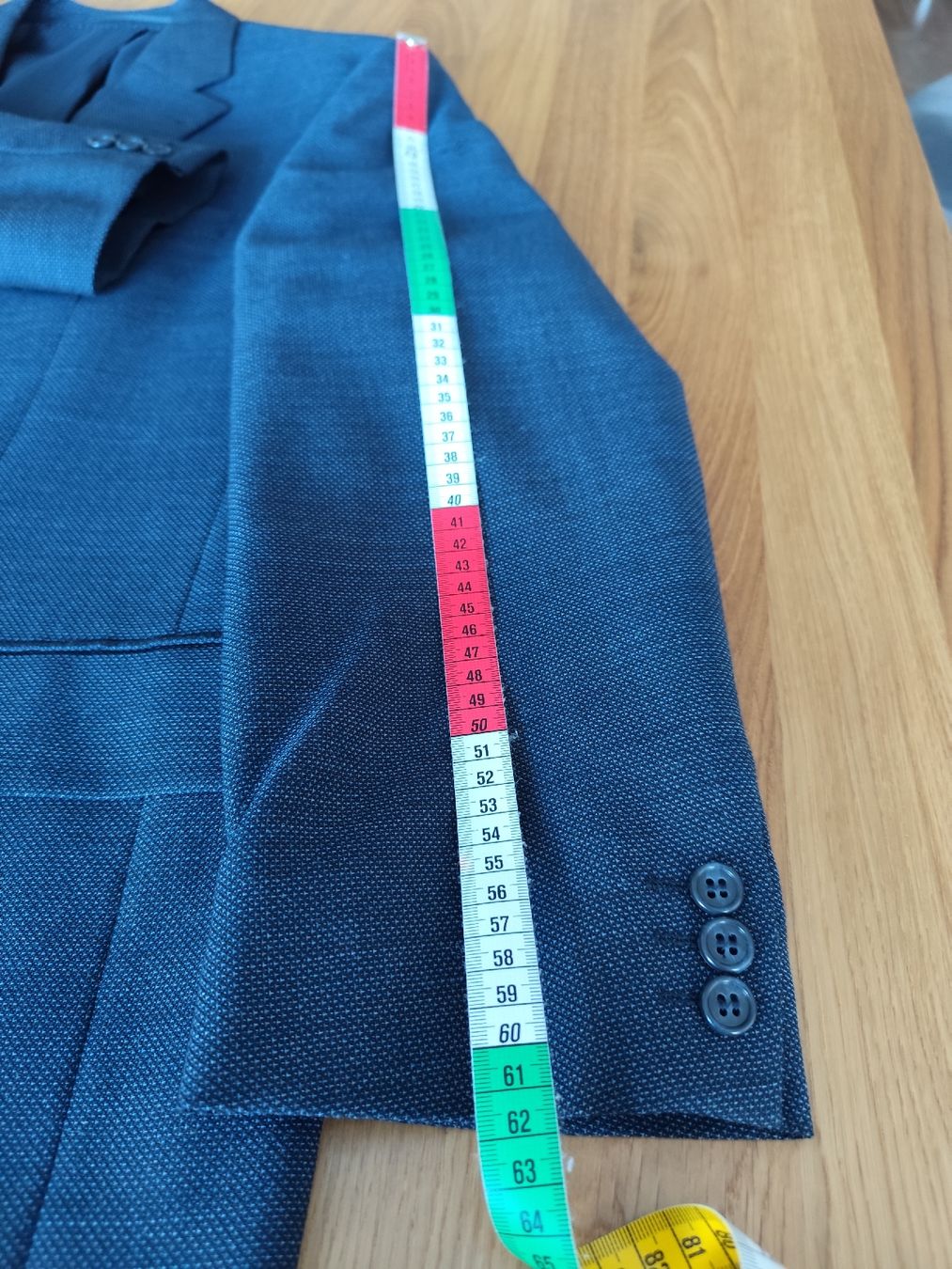 Completi, tute sportive e funzionali: Anzug Jacke dunkelblau meliert – Usato da Zürich venduto da Virutosa 7