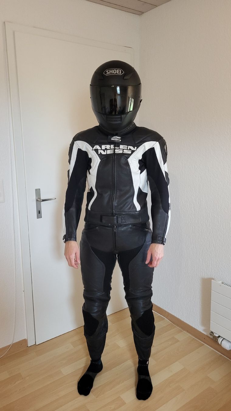 FLM Giacche: Motorrad Lederkombi – Usato da Mamishaus venduto da Meeeisi