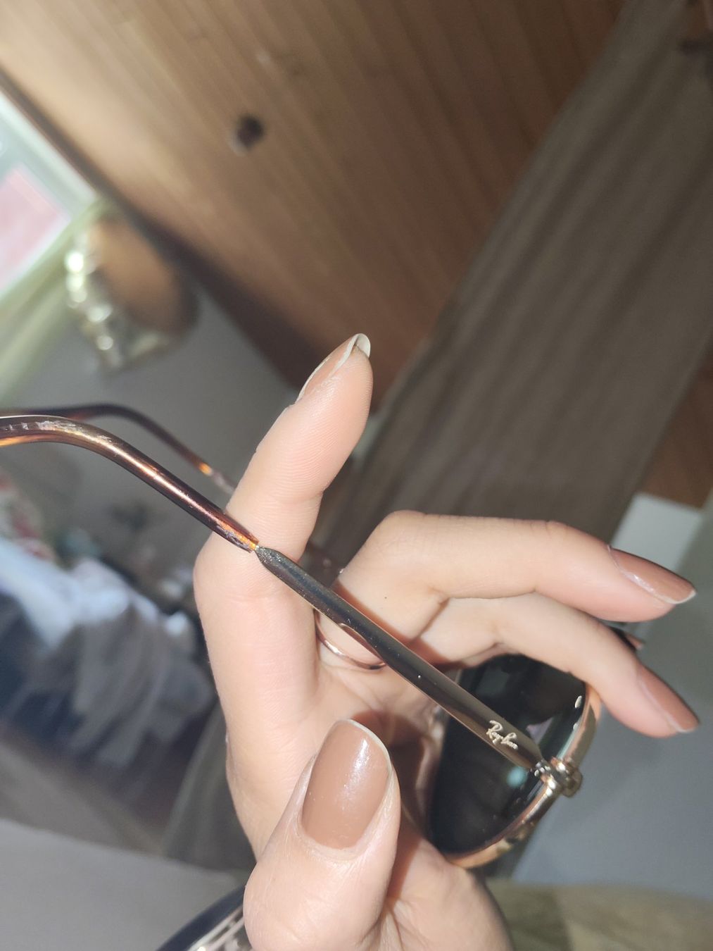 Ray-Ban Occhiali & Lenti: Sonnenbrille Ray-Ban Aviator Gold Gebraucht – Usato da Wil SG venduto da Peachy 6