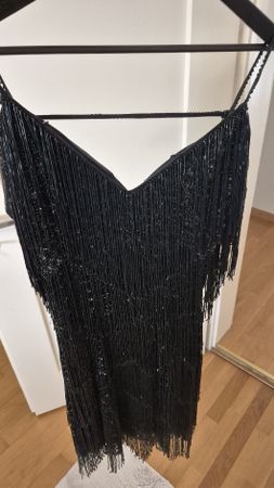 Elegantes schwarzes Abendkleid mit Perlen & Pailletten – Gr.