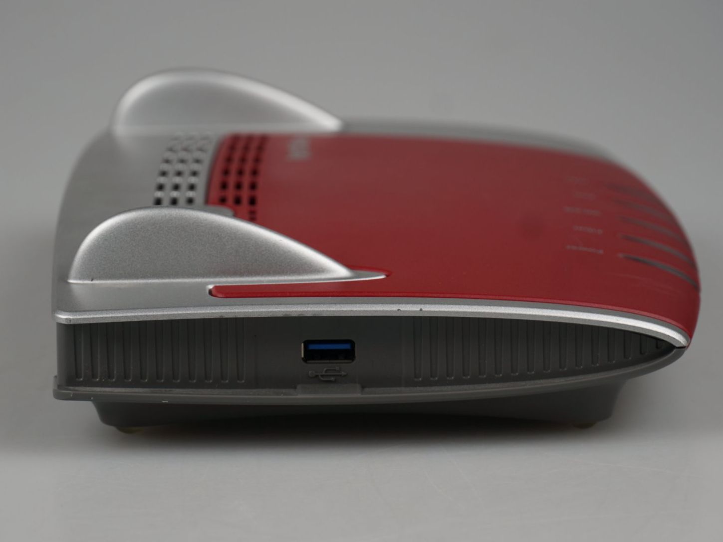 Fritz Modems & Router: FRITZ!Box 5490 (Glasfaser-WLAN-Router) – Gebraucht aus Rüti ZH von Restwert_Rueti_ZH 3