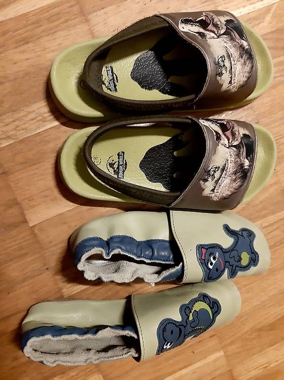 Scarpe per ragazzi: Hausschuhe, Gr.28 – Usato da Langendorf venduto da KarinZum