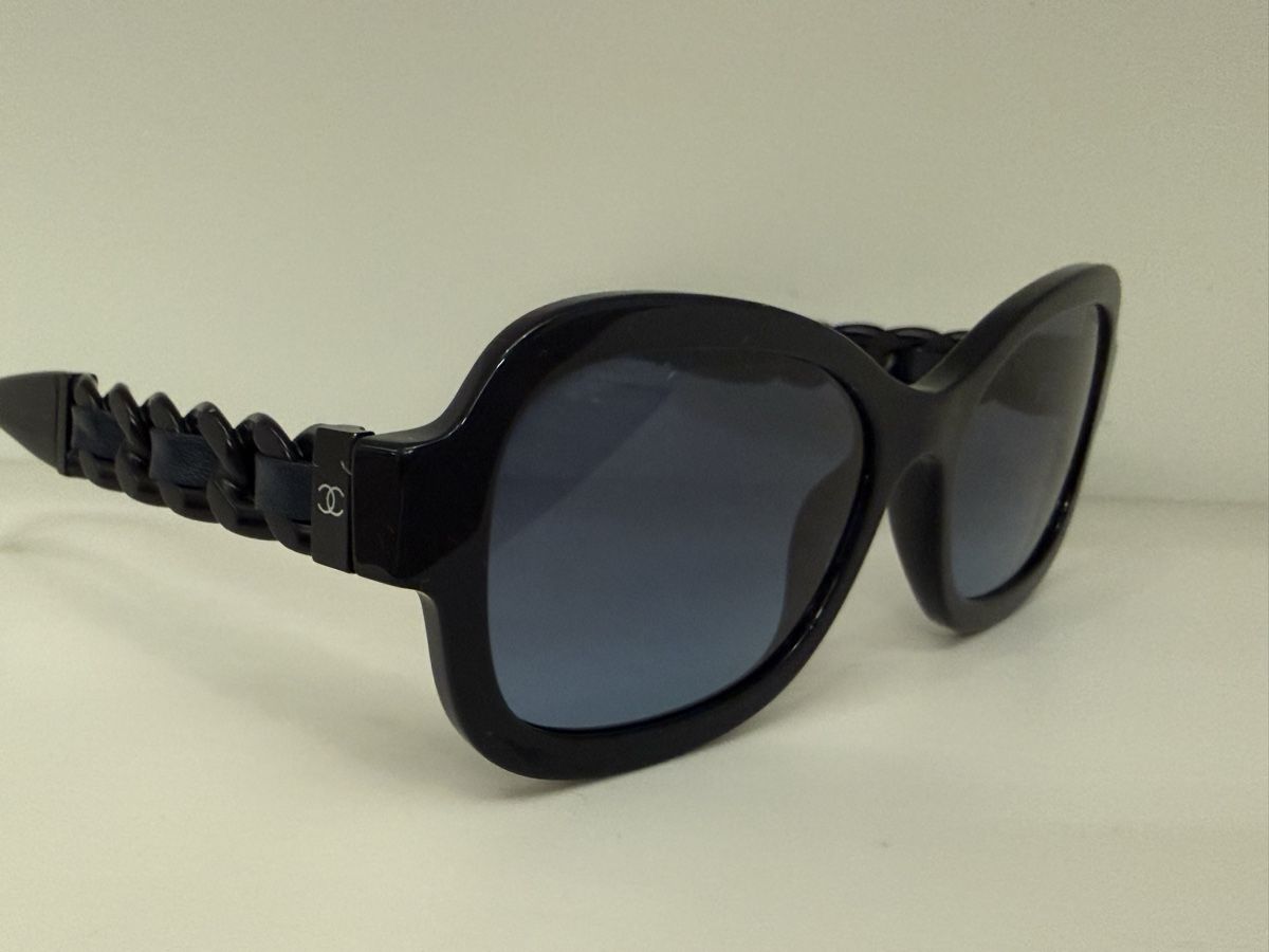 Chanel Lunettes & Verres: CHANEL Sunglasses – Neuf (Voir description) à Bäch SZ par jfog