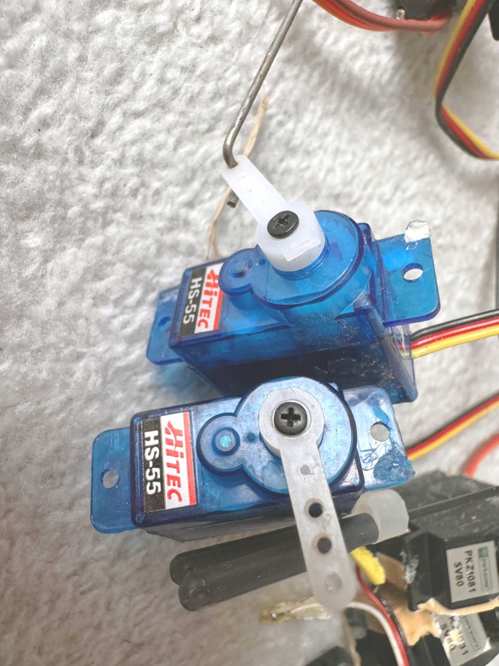 Modellismo RC: RC SERVOS Servo 24stk getestet diverse – Usato da Zürich venduto da Malco0 6