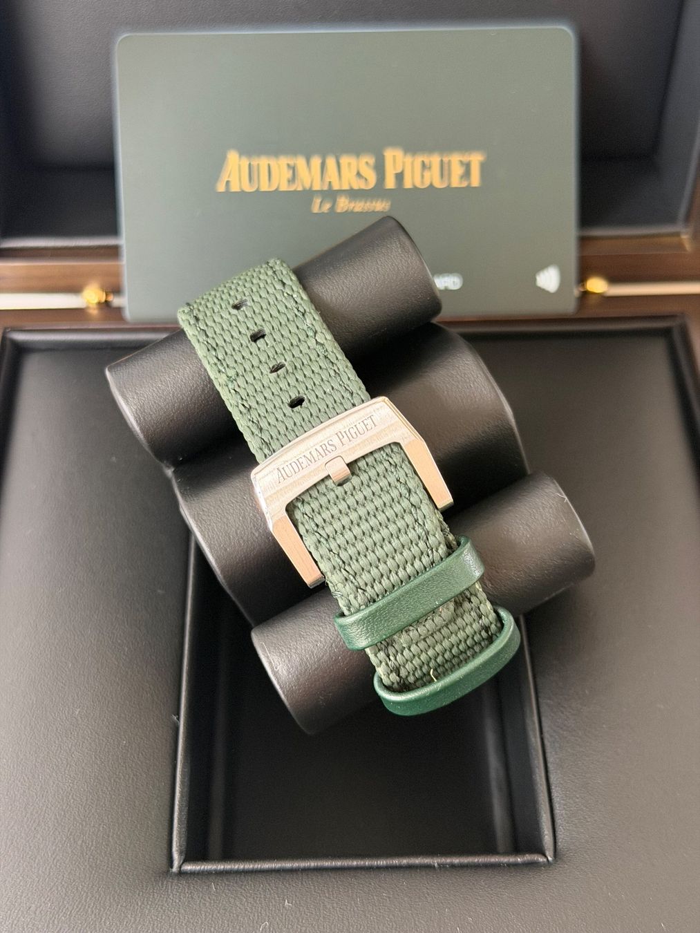 Audemars Piguet Montres: Audemars Piguet Code 11.59 - Full Set - 2025 – D'occasion à Zürich par GoodDealsSwitzerland 1
