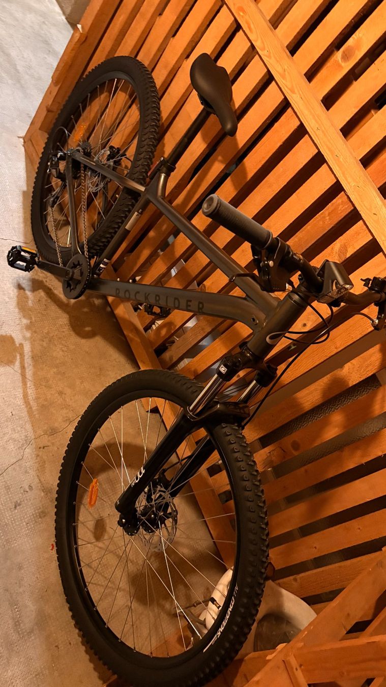 Decathlon Velos: URGENT NEW MTB Rockrider EXPL100 – Neu (gemäss Beschreibung) aus Lausanne von dav_yf9q 1