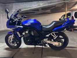 Yamaha FZS600 Jahrg. 2002