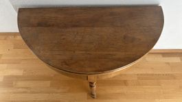 Table demi lune