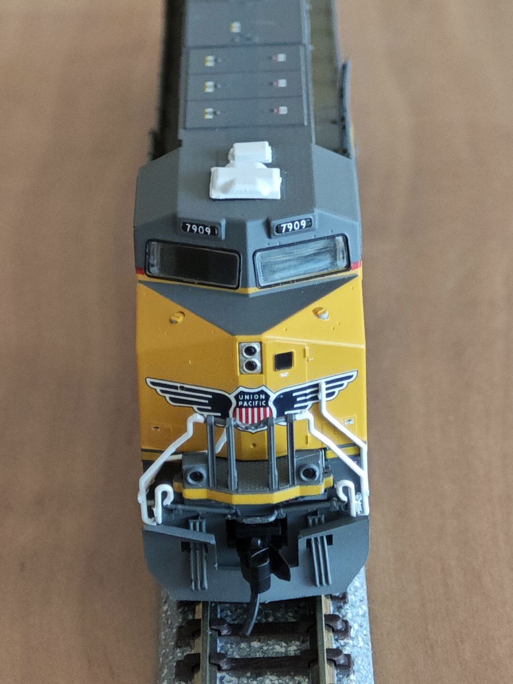 Modellini di ferrovie: Fox Valley Models Union Pacific GE-ES44-G – Nuovo (secondo la descrizione) da Siebnen venduto da han_xck2 3