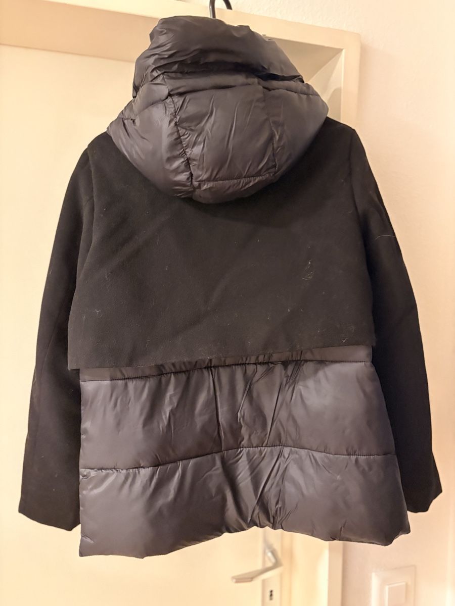 Giacche: Veste noire matelassée à capuchon  – Usato da Cossonay-Ville venduto da lolita1977 1