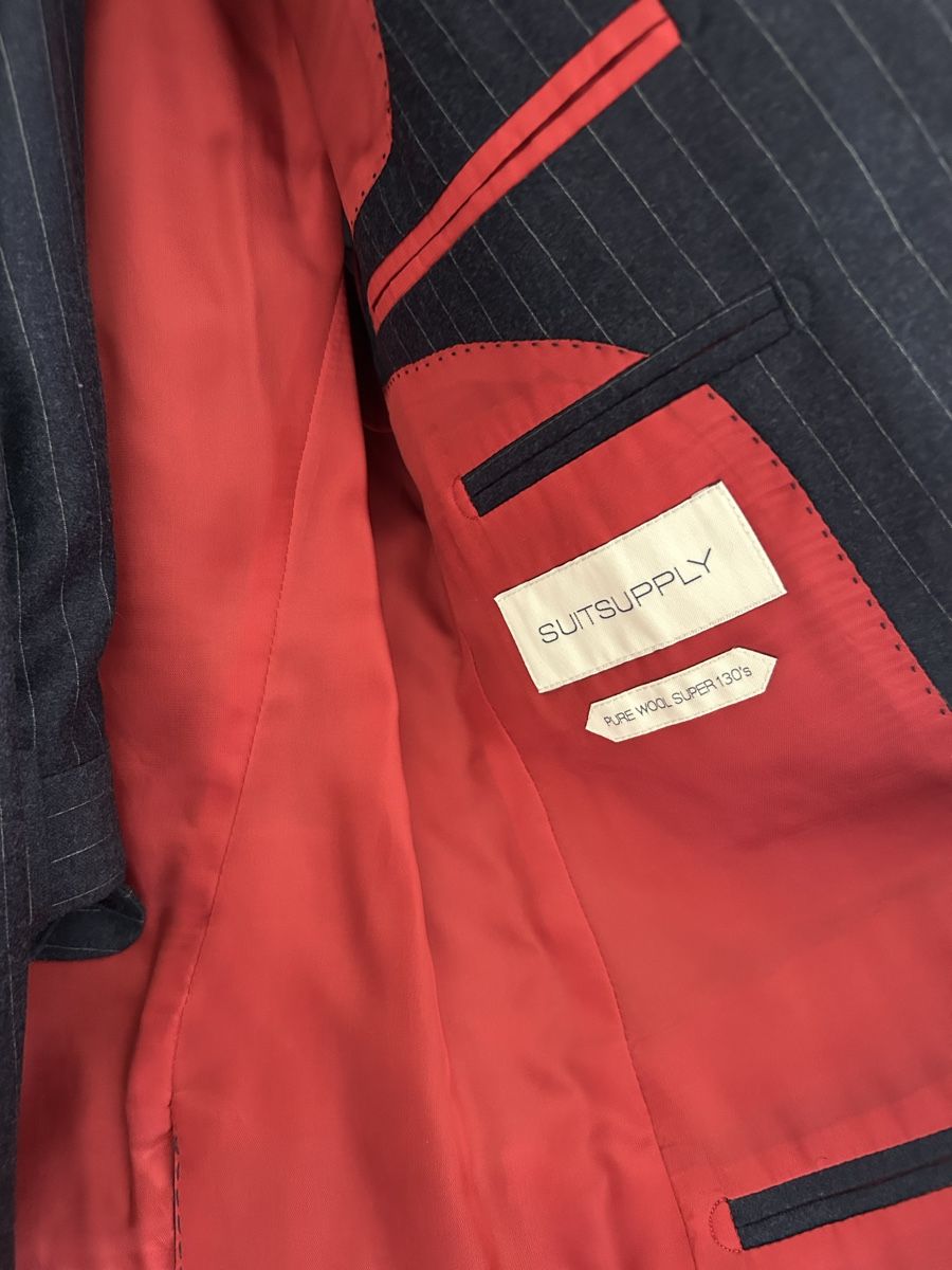 Suitsupply Completi: Suitsupply Suit – Usato da St. Gallen venduto da meh_2tdn 2