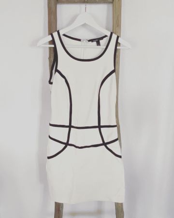 Kleid Mango