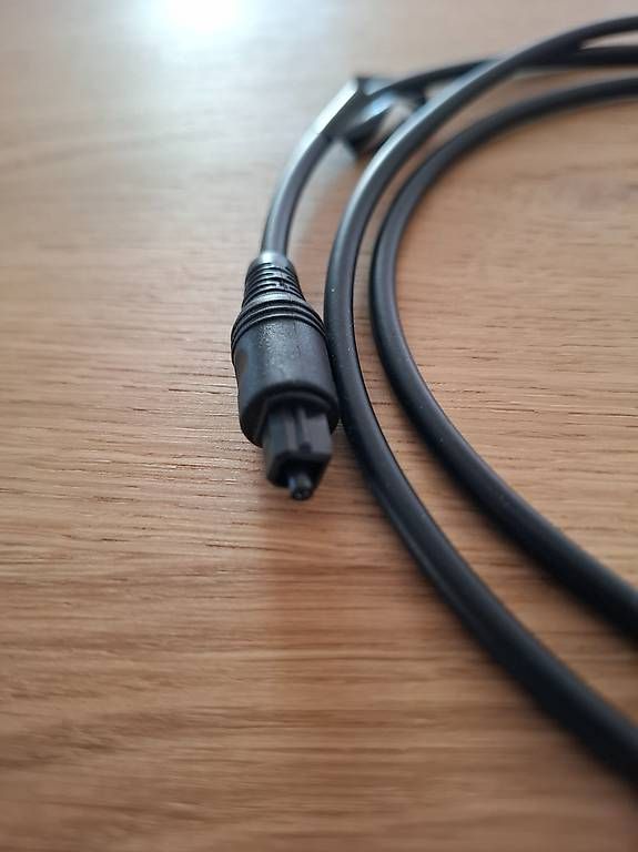 Kabel: Optisches Digital-Audiokabel – Gebraucht aus Niederuzwil von Liberatopixel 1