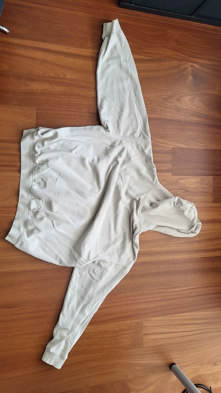 H&M Pulls & Sweat-shirts: Sweat à capuche – D'occasion à Semsales par Sherlock_ 1