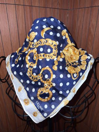 Céline Paris Vintage Tuch mit Kettenmotiv
