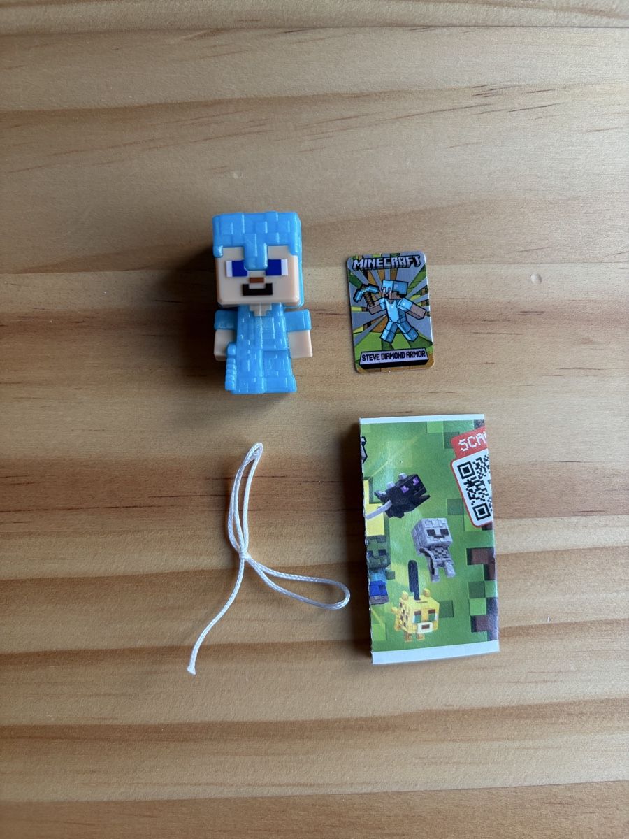 Giocattoli: Kinder Joy Minecraft Collection 2026 – Nuovo (secondo la descrizione) da Bever venduto da vyn_90