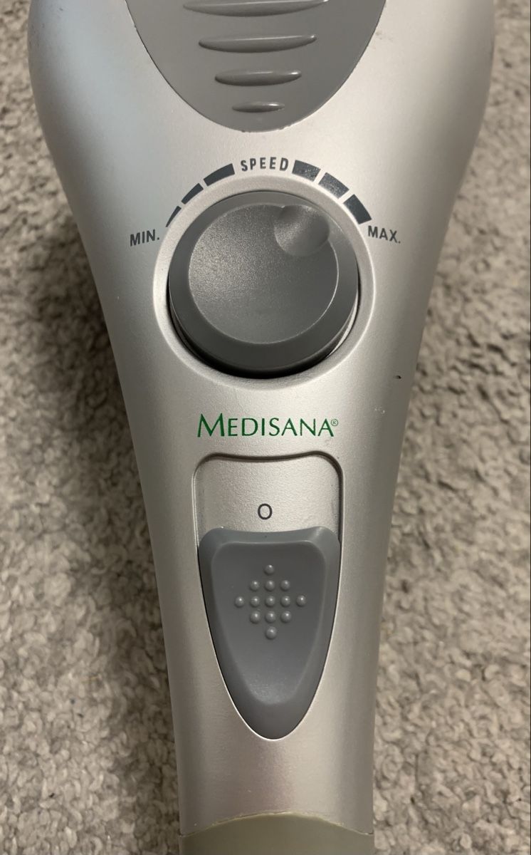 Medisana Appareils de massage: Massagegerät  – D'occasion à Esslingen par Gargamel011 1