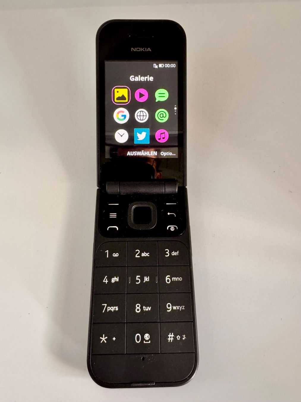 Nokia Telefoni cellulari / Smartphones: Nokia 2720 Flip 4G Mono SIM Swisscom SIM Lock – Usato da Hermetschwil-Staffeln venduto da Mobile2013 4