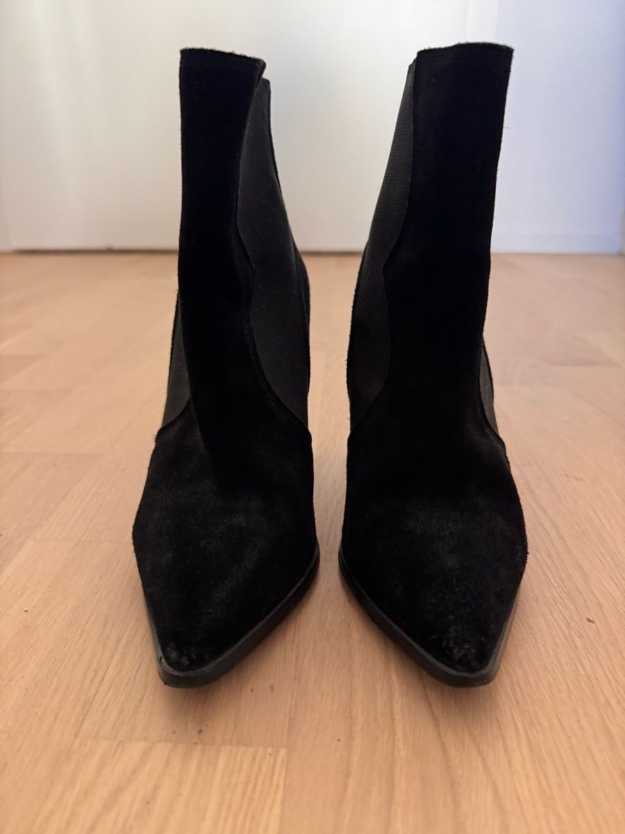 Scarpe da donna: Stiefel Gaudi schwarz Wildleder Grösse 37 – Usato da Dübendorf venduto da ClaraS. 3